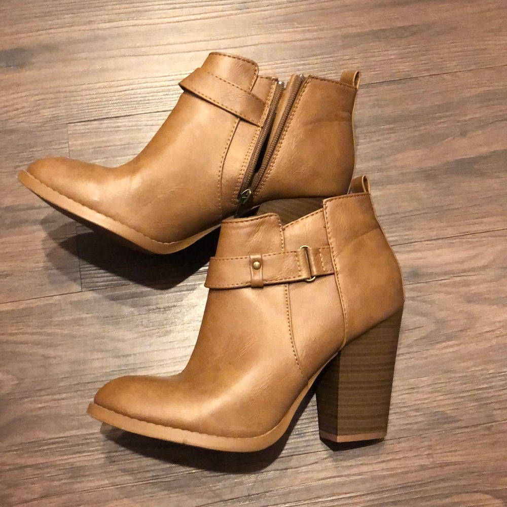 Light brown ankle boots